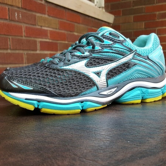 mizuno prophecy 4 australia